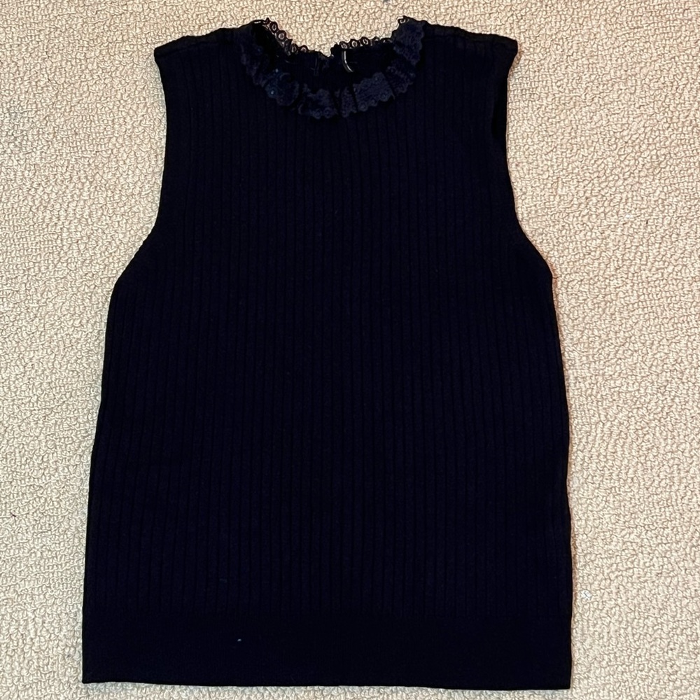 basic black tank with lace detailing